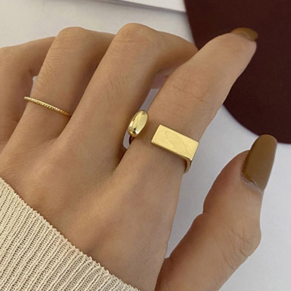 Gold Plated 925 Ring - Picture 2 of 6